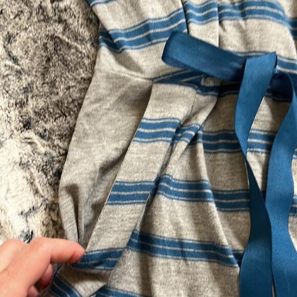 American rag gray and blue tie T-shirt with pockets size medium  - Picture 3 of 8